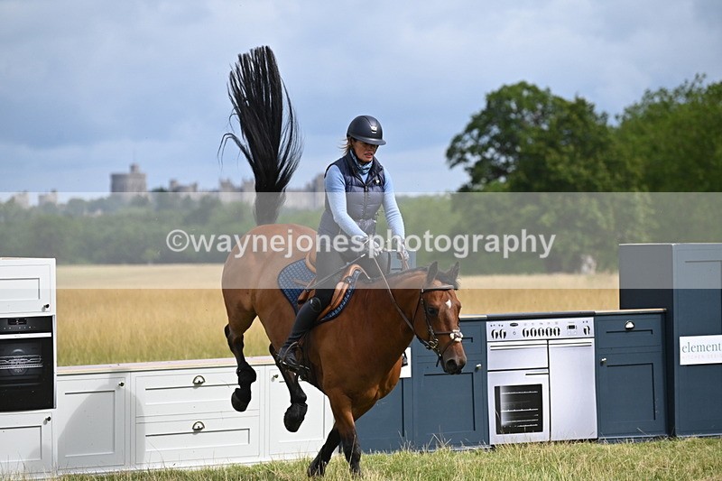 WJ6_2144 - Time at Jump 09:23 to 11:05