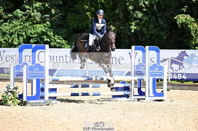 240824X-132649-28950 - 80cm Round 2 13.30 to 14.30