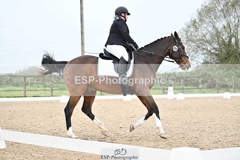 241103-140443-01865 - Novice 1 - 13.10 to 14.34