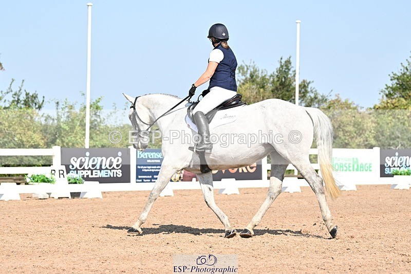 250816-103942-03166 - 099-Essie.BarkerBloody.Nora