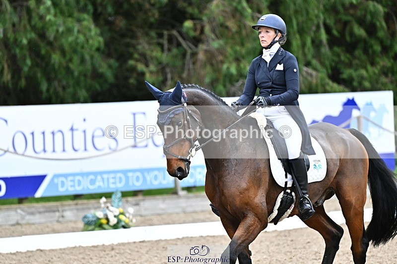 251022A-144055-00095 - C-204-Justine.Parker