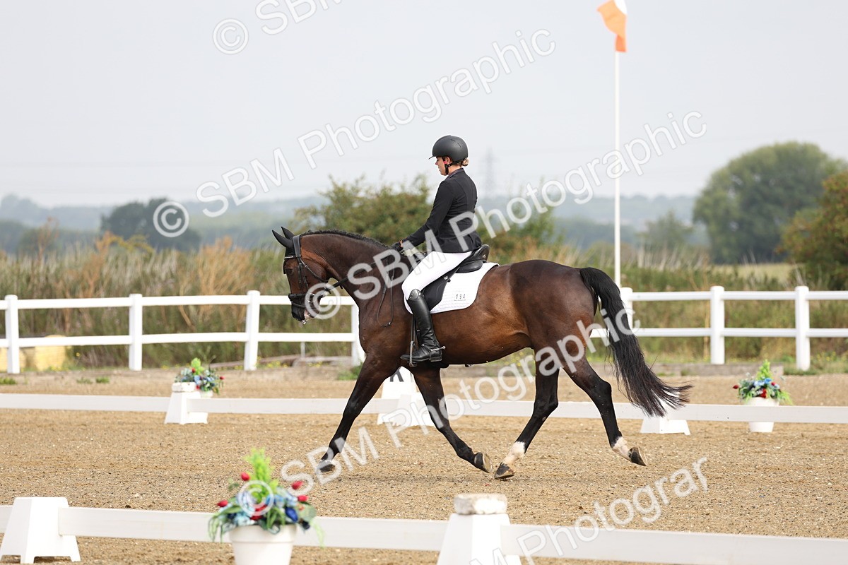 SBM_005407 - Class 6 - Novice 6 - 9.30-10.12