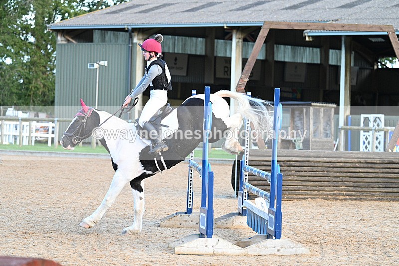 WJ7_7048 - Time 17:12 to 17:30