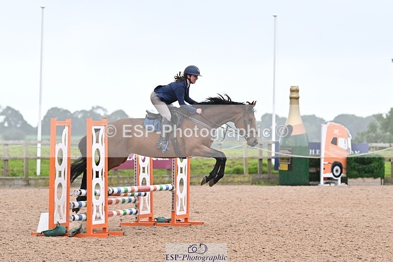 240813-182111-00640 - Classes 5 A&B & 6 80cm