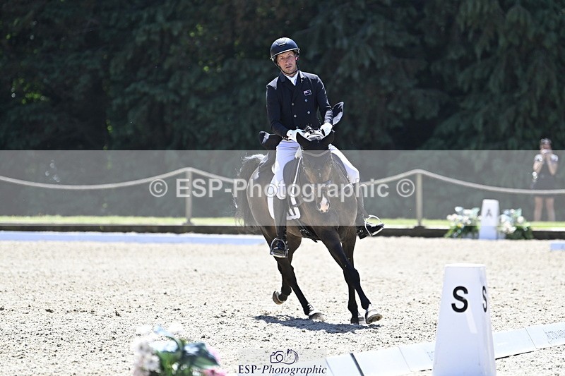 250522A-121205-03395 - B-324-Tim.Price-GARCON