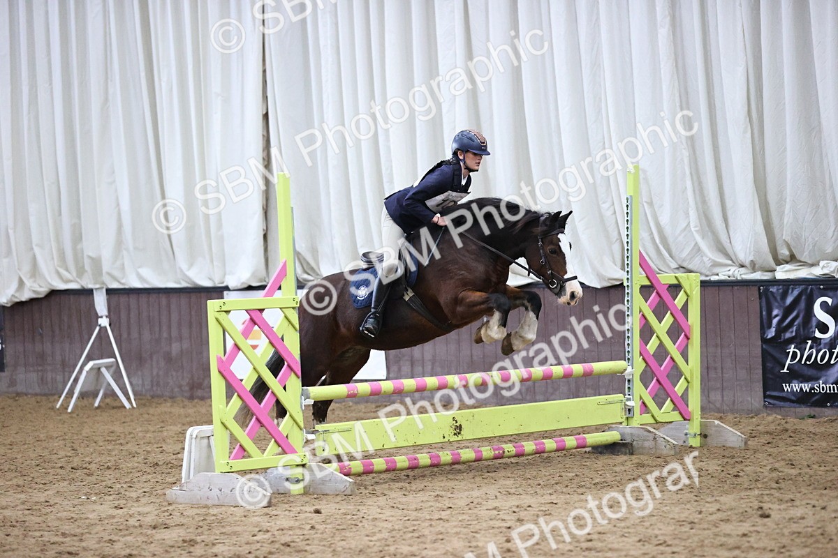 SBM_001673 - Class 5 - Henlow Veterinary Hospital 70cm