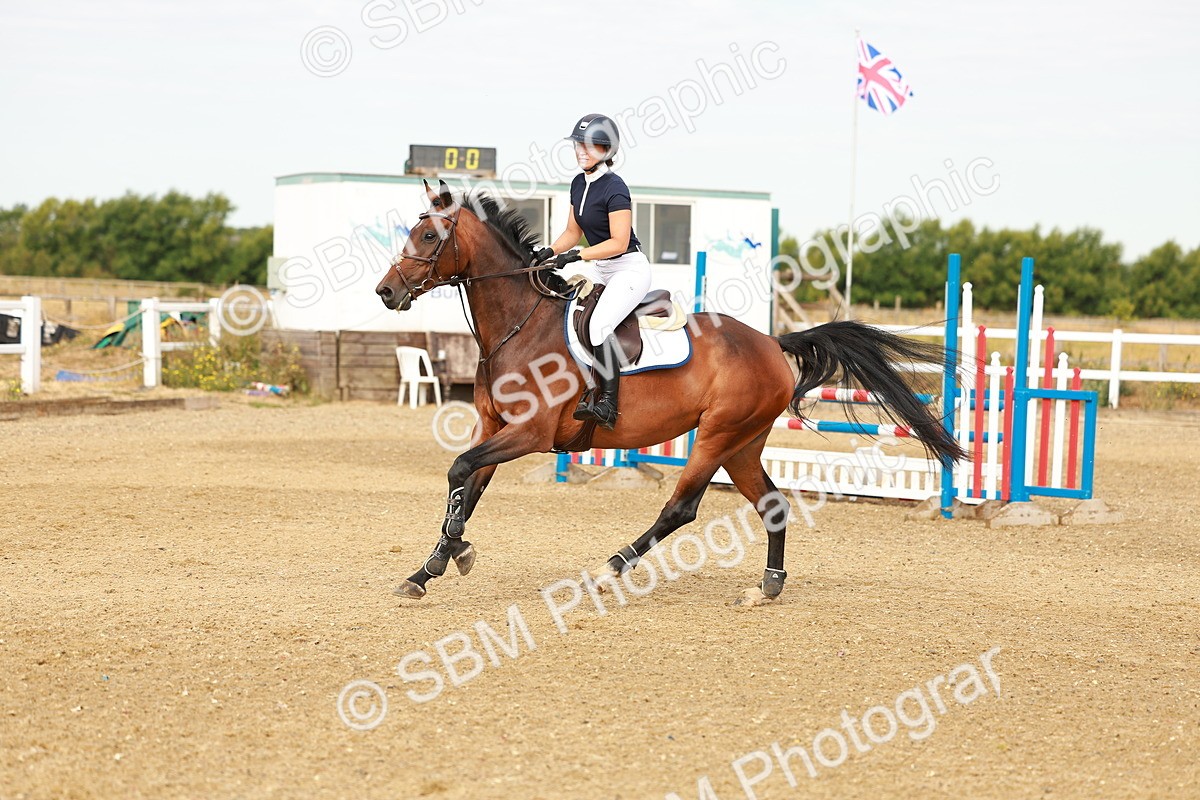 SBM_001986 - Class 8 - Clear Round