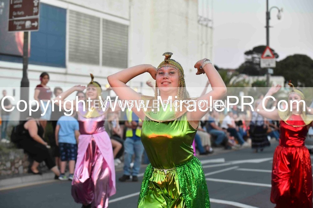SH4_3997 - Carnival Procession.