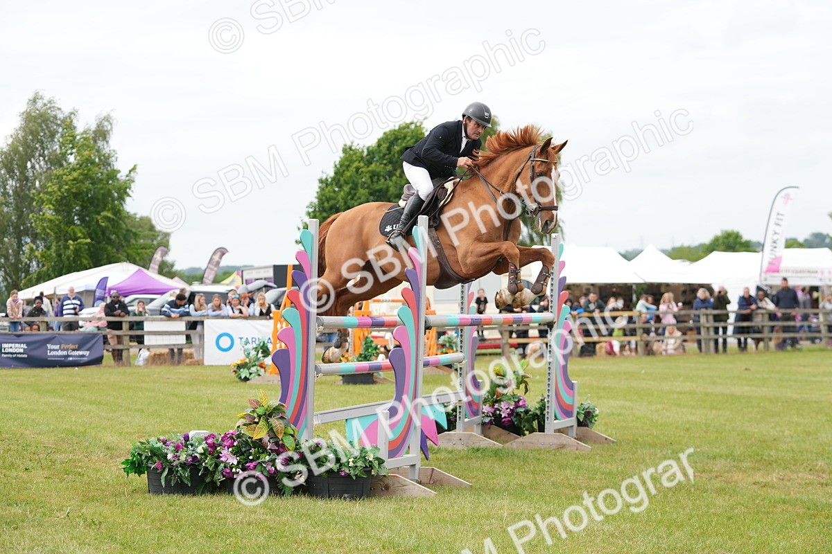 SBM_12261 - Class 205 - Tarmac Senior 1m Open