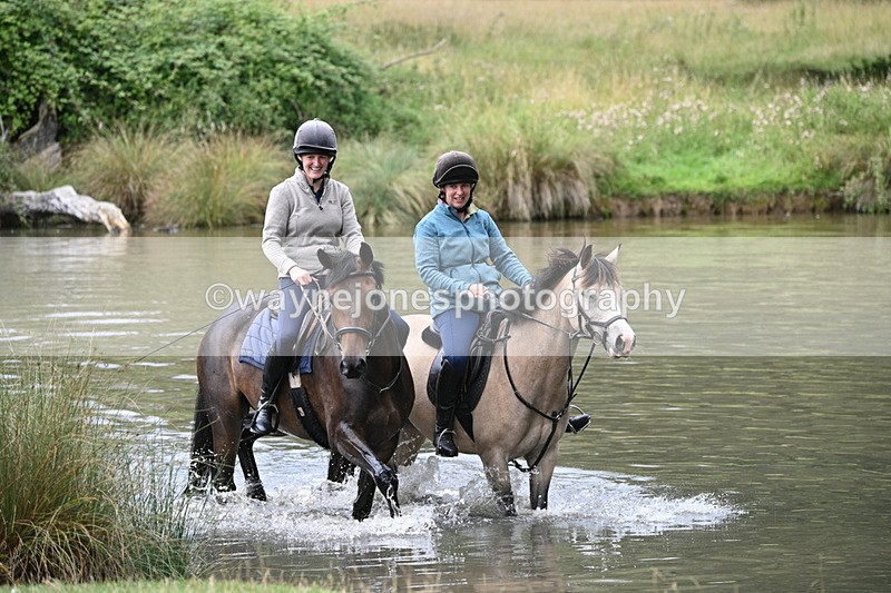 WJ7_4099 - Time at Water 12:52 to 13:22