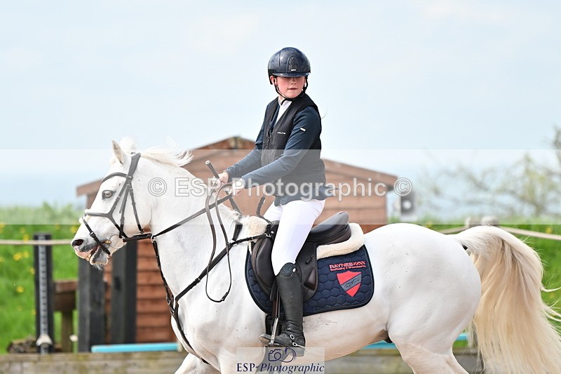 240506A-114654-08608 - Cls 4 Blue Chip Pony Newcomers & 1m Open