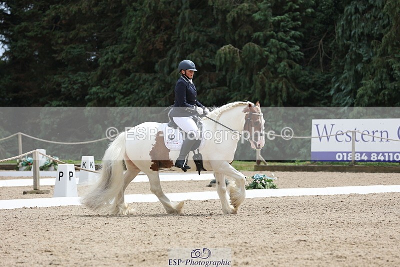 250718A-140053-01678 - 092-Rachael.Smaldon-Nadderbrook.Biscuit