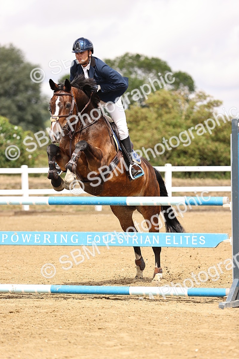 SBM_026754 - Class 13 - Senior Newcomers - 1.10m