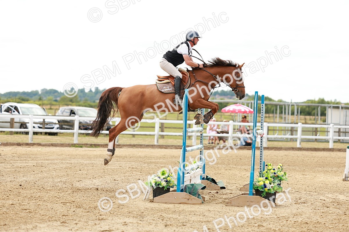 SBM_018830 - Class 21 - Senior Newcomers Championship 2d Rd