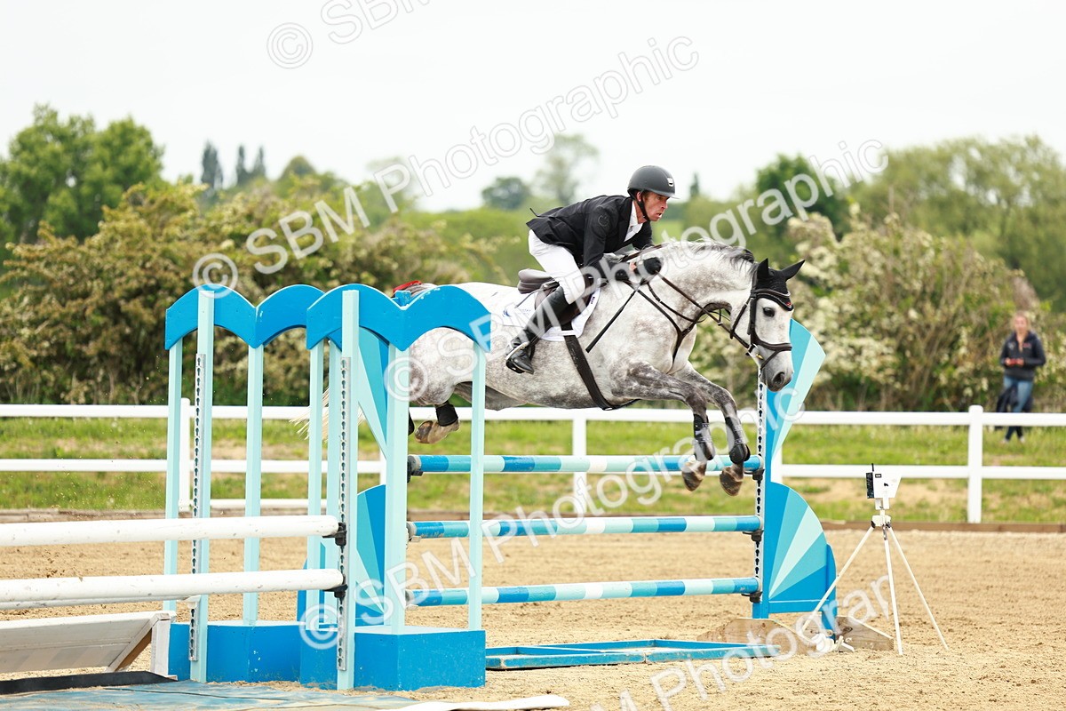 SBM_001020 - Class 4 - Senior Newcomers - 1.10m