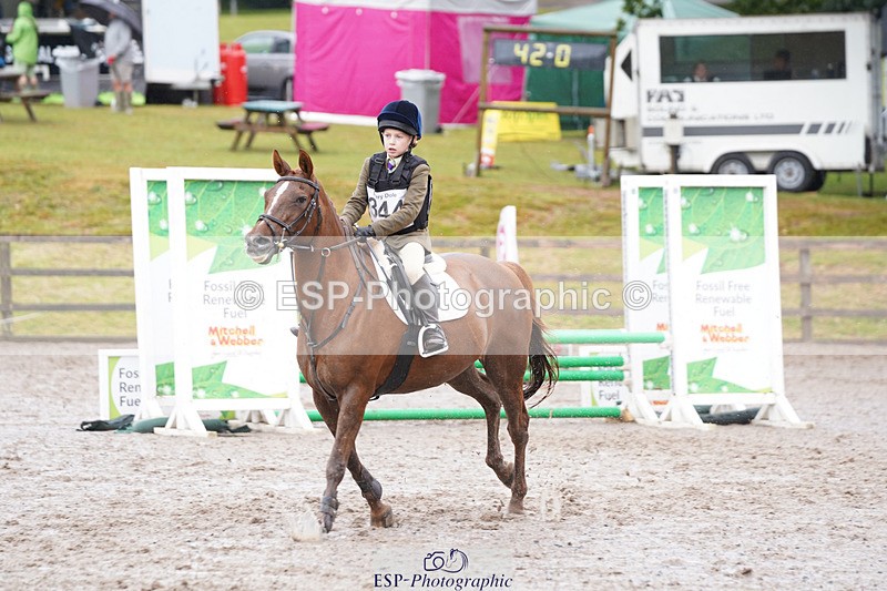 240824X-101014-22683 - 70cm Round 1 9.30 to 11.10