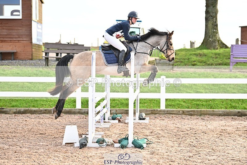 241206-095426-00114 - Cls 2 British Novice and 90cm Open