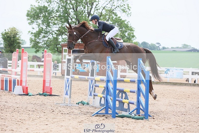 250523-124119-01381 - Cls 09 A&B  Snr Disc & 1.00m Open