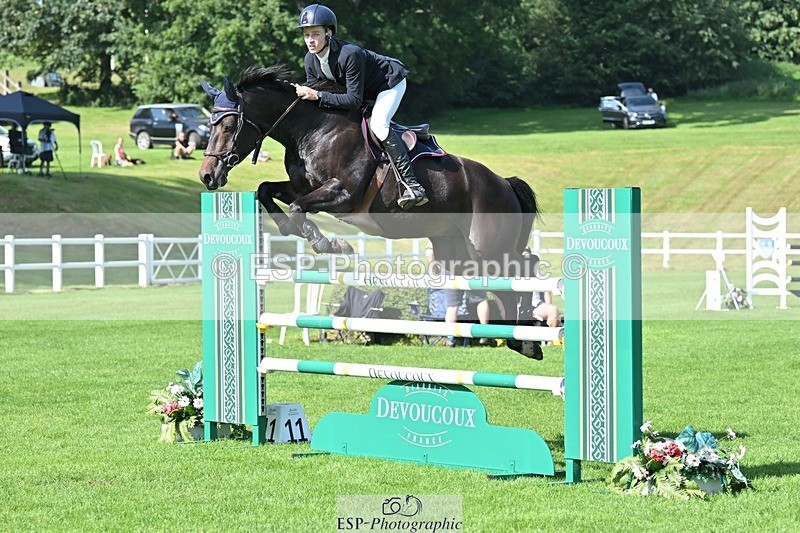 230909-111315-05105 - Cls 11 Snr Foxhunter & 1.20m Open