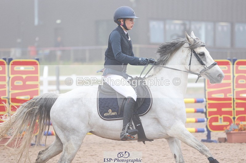 240630A-082118-11170 - Cls 30 British Novice and 80cm Open