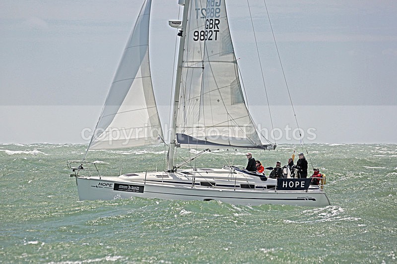 160702 HOPE GBR9882T - ROUND THE ISLAND Y92A2186_E - ROUND THE ISLAND 2016