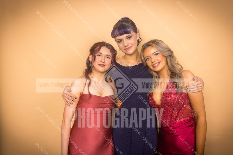 R5L1_2310 - Thurso high school 2025 - Senior prom