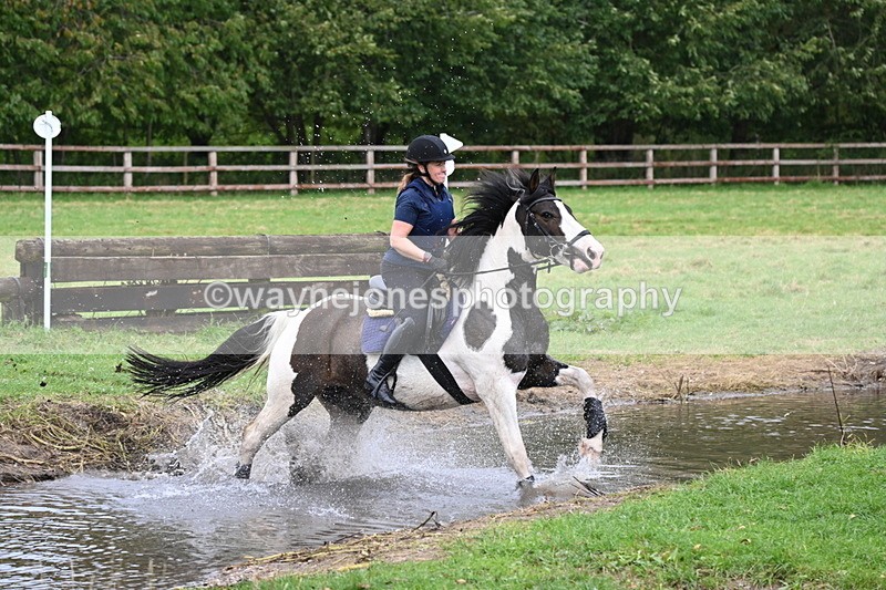 WJ6_2950 - Time at Photographer 11:01 to 11:20