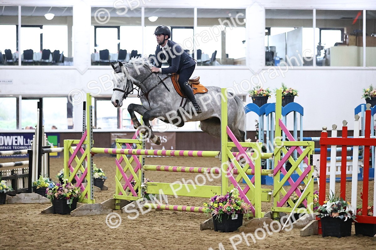 SBM_002823 - Class 10 - Senior Newcomers - 1.10m