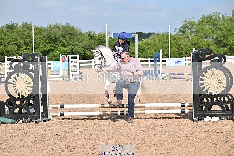 250517-100617-00625 - 40cm  LR