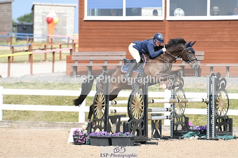 250725-163708-03972 - Cls 10 1.05m Amateur Quali
