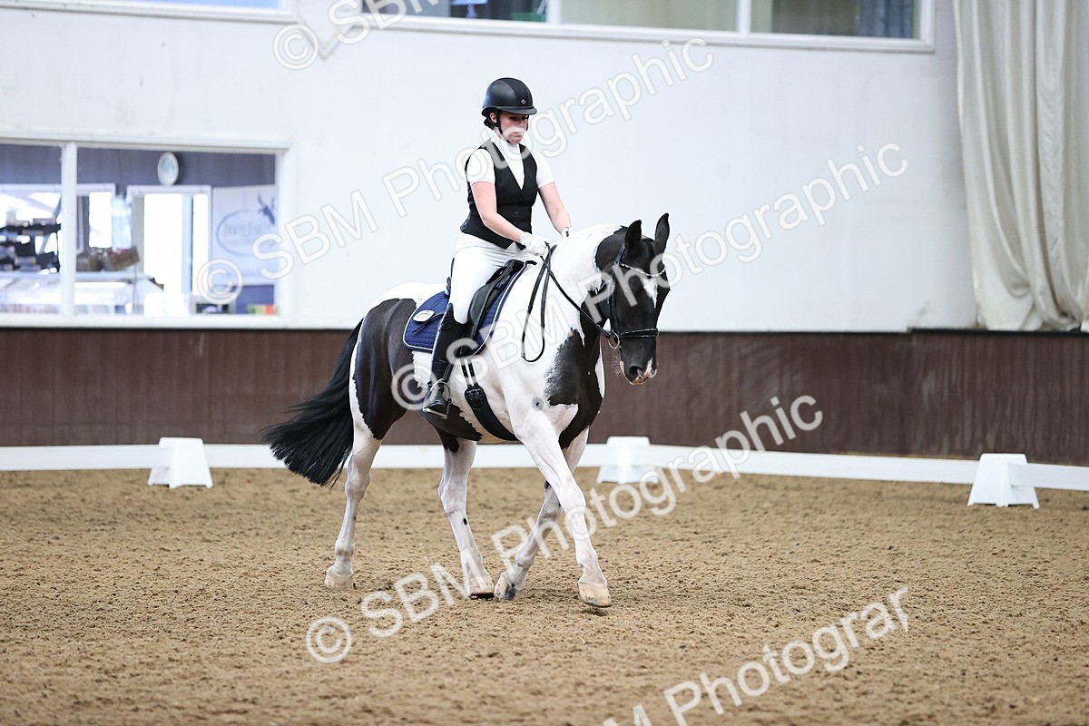 SBM_003541 - Novice 4 - 14.47-16.34