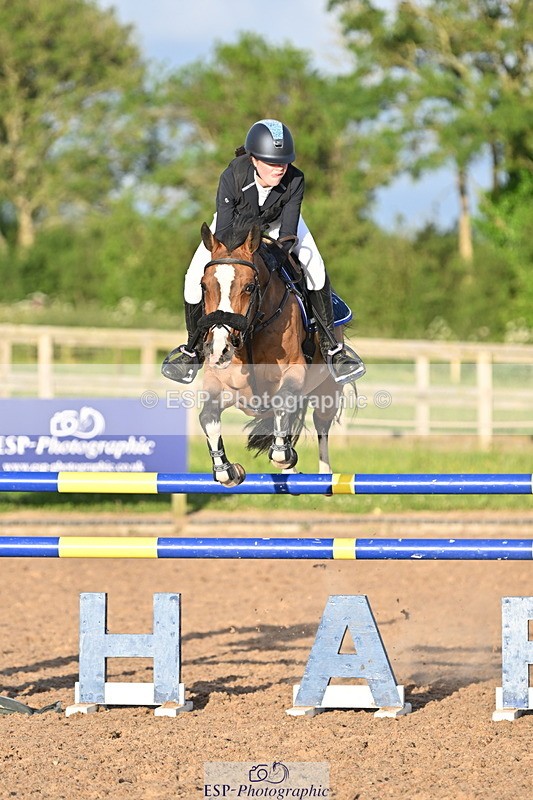 240628A-200655-02007 - Cls 7 Graham Heath 128cm + 138cm