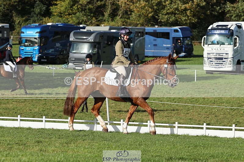 251024A-151923-14400 - G-579-Amy.Newton