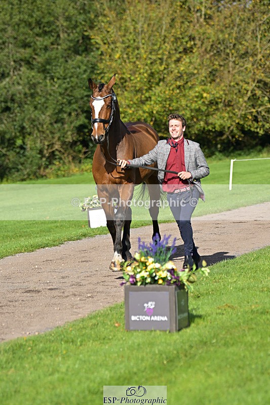 241023-130114-00021 - 013-Cameron.Beer-GREENLANES.LE.BAMBALOU