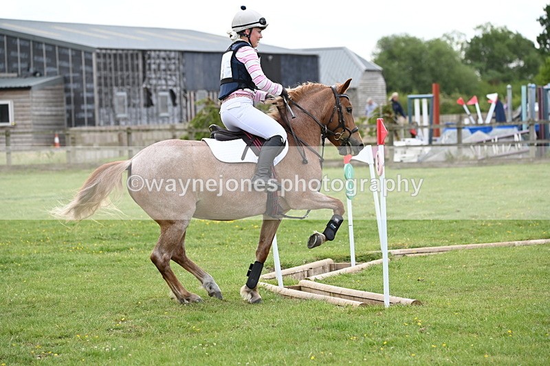 WJ6_2456 - Class 2 40cm