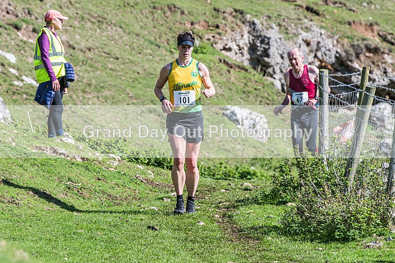 Ilam-975 - Ilam Three Peaks Fell Race (Limestone Series) Sunday 28th September 2025