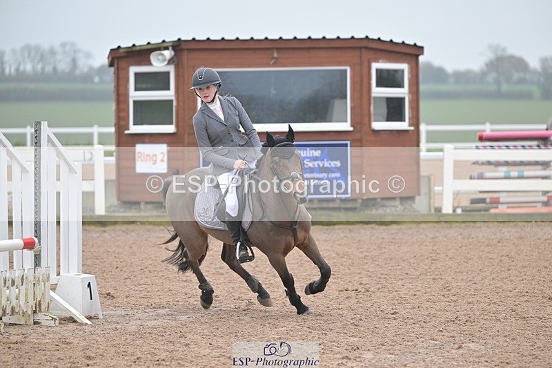 251116-104734-01174 - Cls 4 Pony British Novice and 80cm Open