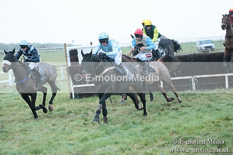 PtP 021218-235 - Hursely Hambledon Hunt Point-to-Point - Larkhill 02/12/18