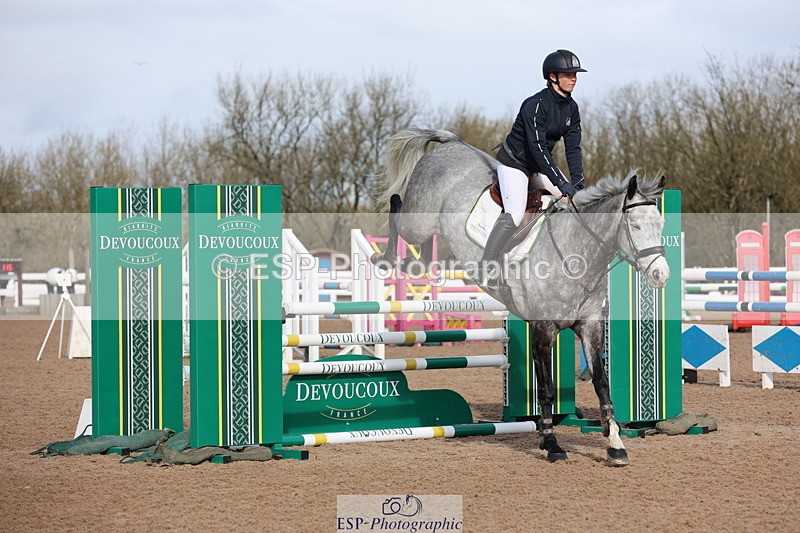 240223A-115506-00996 - Cls 4 Snr 1.05m Open