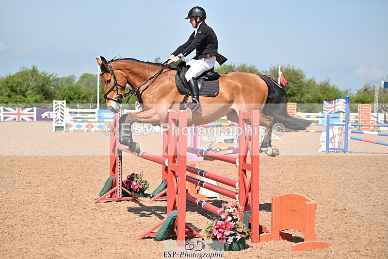 240509A-112449-01494 - Cls 2 Discovery and 1m Open