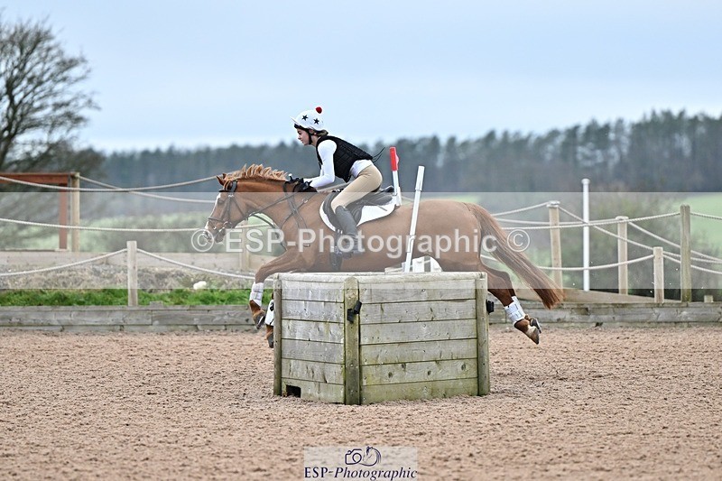 241215-101423-00218 - 70cm