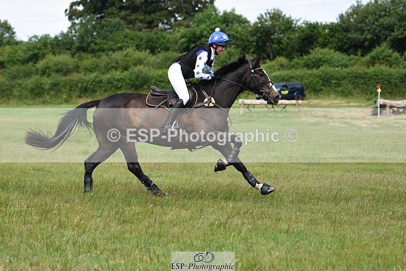 230625-111518-02314 - XC 90cm 11.00 to 12.00