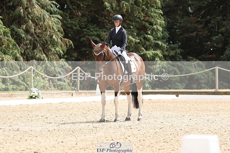 250809A-141434-03927 - 122-Lorraine.MorrisLissyegan.coloured.lady