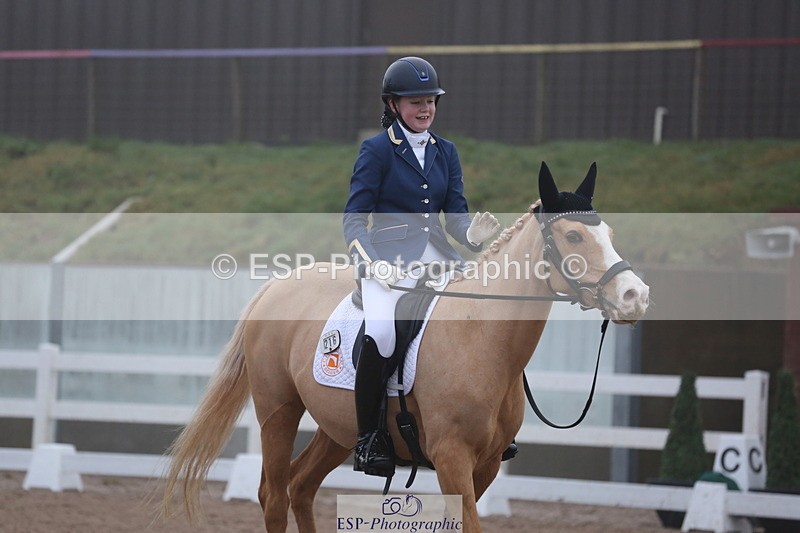 240217A-083443-00040 - 216-Olivia.Luscombe-Rosewater.Chamonix