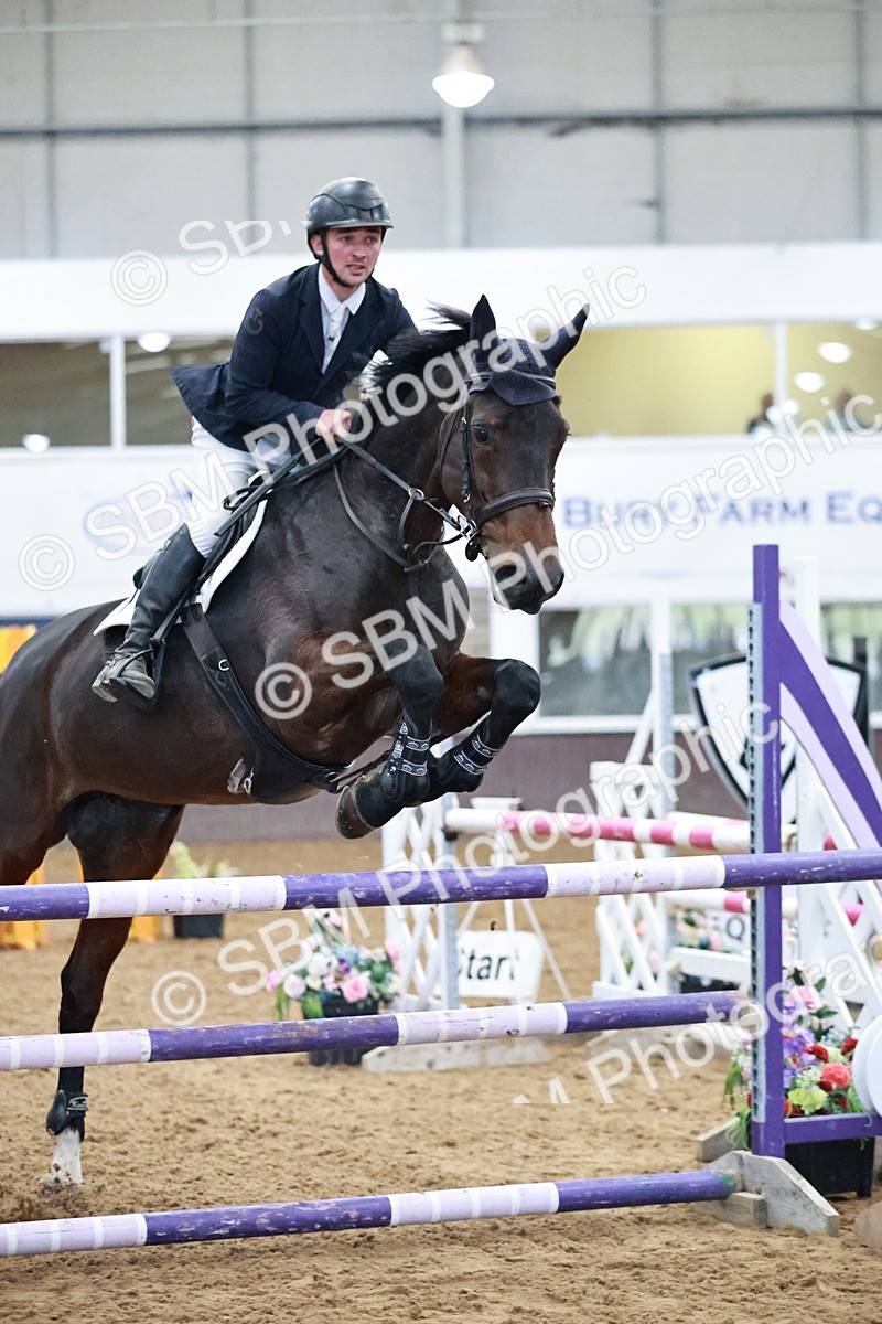 SBM_001594 - Class 4 - Senior Newcomers 1.10m