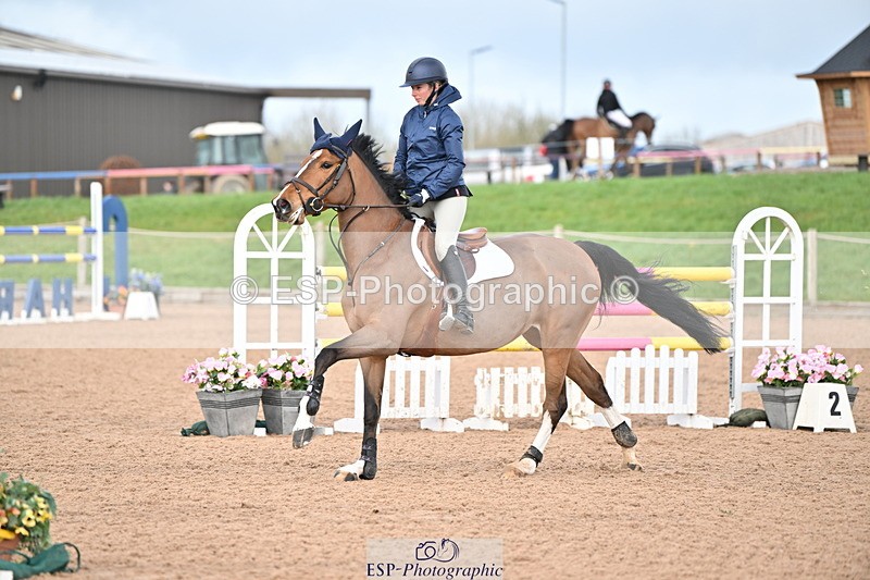 240315A-125113-01048 - Cls 3 Snr Foxhunter