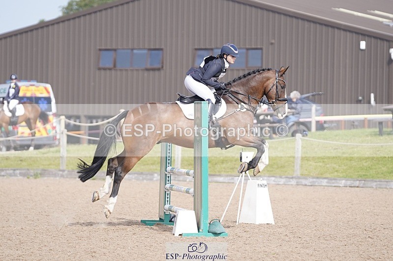 240831A-102138-00237 - 057-Bella.Balian-BEECHWOOD.JOEY