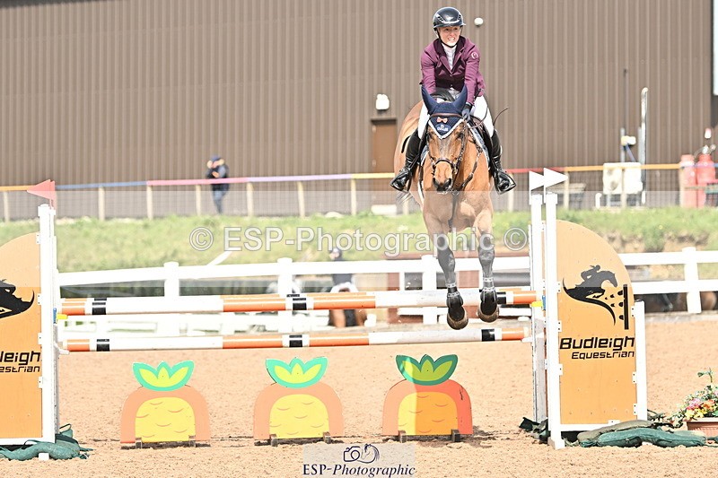 240418A-150806-03943 - Cls 17, 1 Star Silver Tour 1.20m