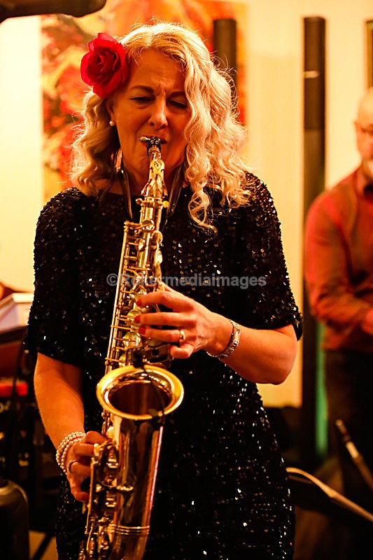 KC_047 - Kim Cypher Band