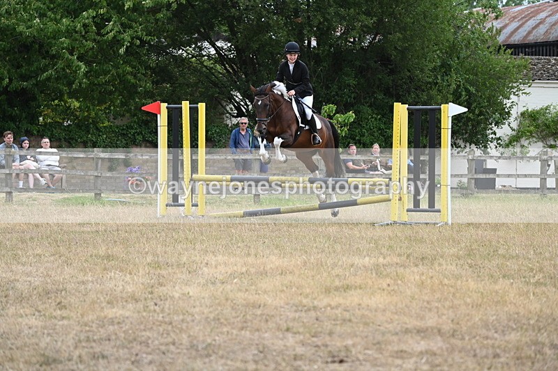 WJ6_0679 - Class 14 Intermediate Jumping 75cm